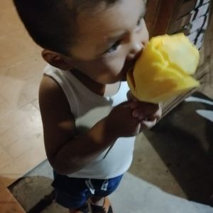 Meet your Posher, Eduardo